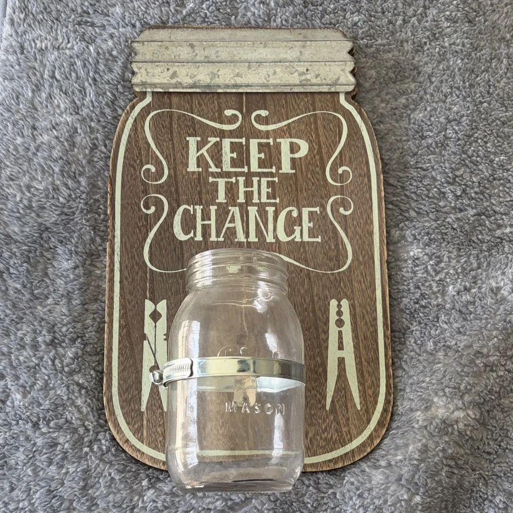 Wooden 'Keep the Change' Mason Jar Holder